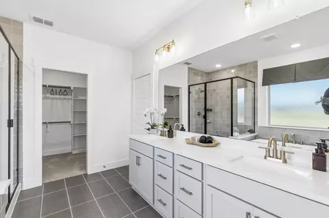 Bath - 2712 Pinnacle Pl, Corinth, TX 76210 photo 1 of 11