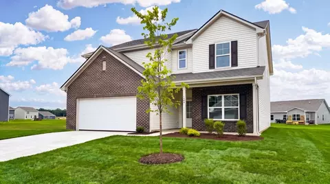 Exterior - 1549 Pebble Beach Dr, Pendleton, IN 46064 photo 3 of 9