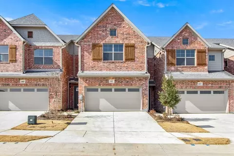 4607 Hawks Trl, Oak Point, TX 75068