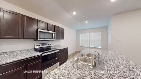 Kitchen - 10209 Neptune Ct, Waco, TX 76708 photo 3 of 6