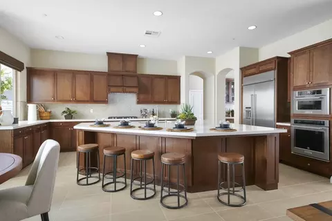 Kitchen - 3711 Pathway Ct, Bakersfield, CA 93311 photo 1 of 2