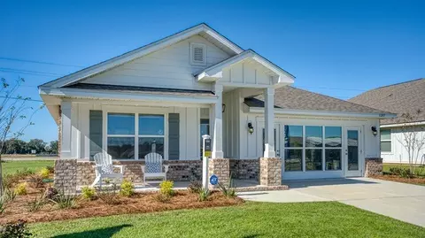 Exterior - Hayward Loop, Foley, AL 36535 photo 5 of 7