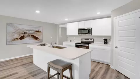 Kitchen - Hayward Loop, Foley, AL 36535 photo 5 of 8