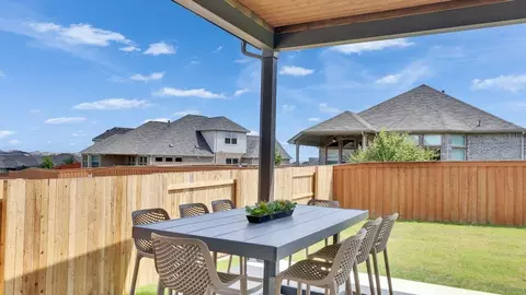 Exterior - 931 Cherrystone Loop, Buda, TX 78610 photo 8 of 9