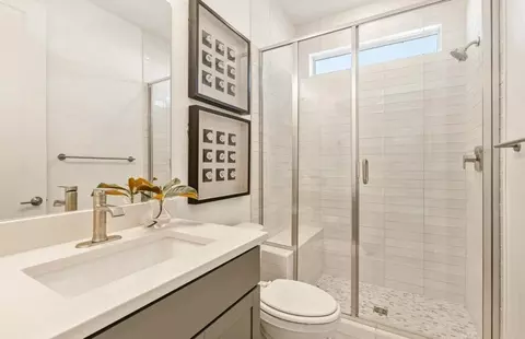 Bath - 322 S 1050 E, Salem, UT 84653 photo 6 of 6