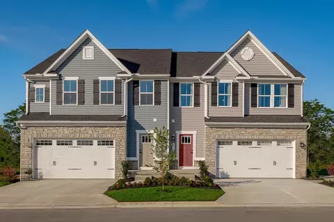 1051 Black Sands Dr, Jeannette, PA 15644