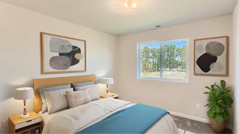 Bedroom - 63300 NE Peale St, Bend, OR 97701 photo 2 of 4