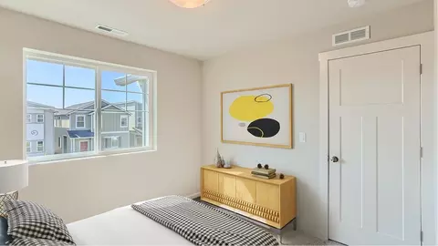 Bedroom - 63300 NE Peale St, Bend, OR 97701 photo 4 of 4