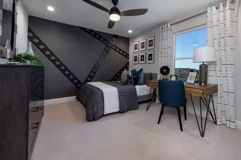 Bedroom - 2011 Town Pasture Dr, Eustis, FL 32726 photo 5 of 6