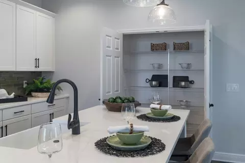 Kitchen - 2011 Town Pasture Dr, Eustis, FL 32726 photo 7 of 7