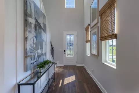 Entry Way - 2011 Town Pasture Dr, Eustis, FL 32726 photo 2 of 9