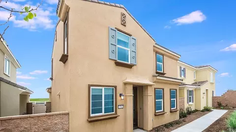 Exterior - 1762 Phantom Ln, Rialto, CA 92376 photo 1 of 8