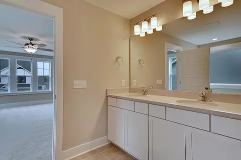 Bath - 219 Creek Pointe Dr, Moncks Corner, SC 29461 photo 1 of 9