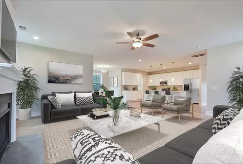 Living - 219 Creek Pointe Dr, Moncks Corner, SC 29461 photo 5 of 9