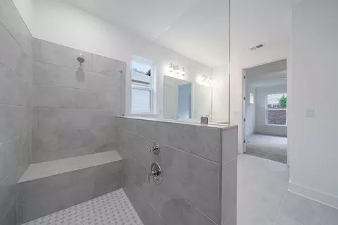 Bath - 1005 Pine Bark Ln, Canton, GA 30114 photo 2 of 2