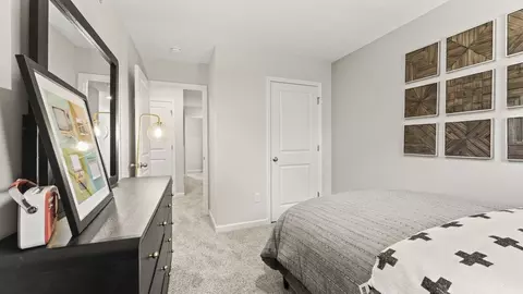 Bedroom - 106 Bancroft Cv, Jackson, TN 38305 photo 6 of 8