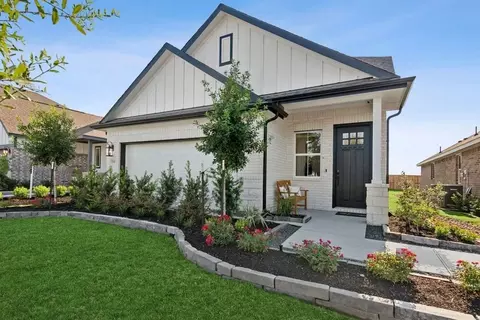 Exterior - 21515 Vineyard View Dr, Waller, TX 77484 photo 7 of 9