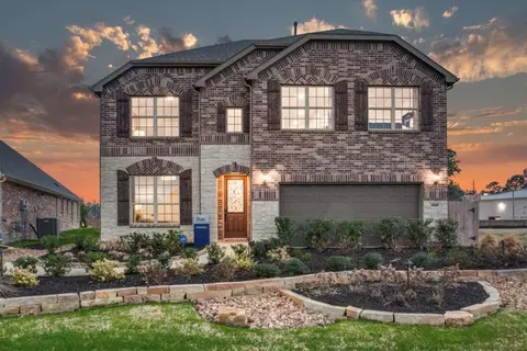 16218 Aspen Crest Dr, Conroe, TX 77302