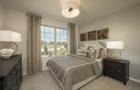 Bedroom - 16218 Aspen Crest Dr, Conroe, TX 77302 photo 2 of 8