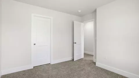 Bedroom - 608 Jules Ln, Moore, SC 29369 photo 4 of 16