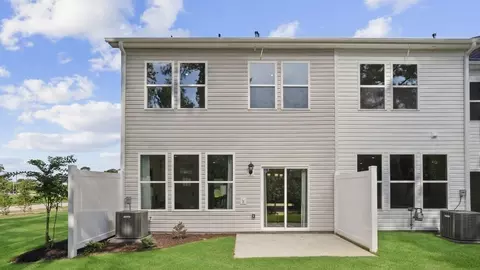 Exterior - 608 Jules Ln, Moore, SC 29369 photo 11 of 11