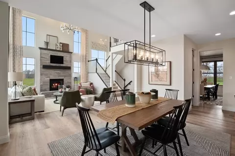 Dining - Cambrium Ct., Wentzville, MO 63385 photo 3 of 3