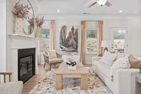 Living - 208 Antiquity Cir, Perry, GA 31069 photo 1 of 1