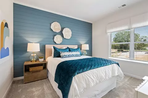 Bedroom - 208 Antiquity Cir, Perry, GA 31069 photo 12 of 13