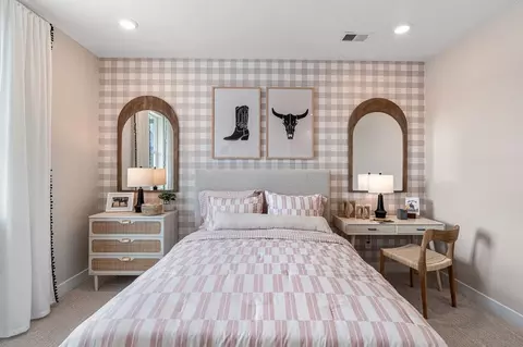 Bedroom - 6429 Juniper Dr, Thornton, CO 80602 photo 1 of 9