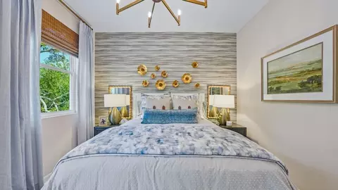 Bedroom - 611 Silver Stream Ct, Brandon, FL 33511 photo 8 of 9