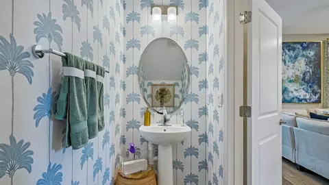 Bath - 611 Silver Stream Ct, Brandon, FL 33511 photo 1 of 8