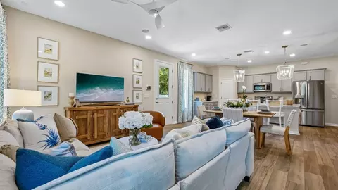 Other - 611 Silver Stream Ct, Brandon, FL 33511 photo 3 of 12