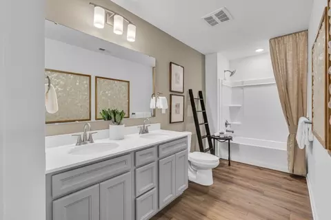 Bath - Pentecost Road, Indianapolis, IN 46239 photo 3 of 3