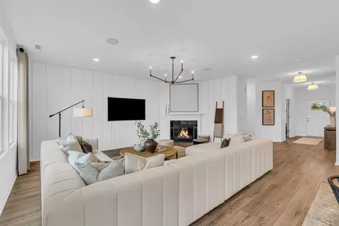 Living - Pentecost Road, Indianapolis, IN 46239 photo 2 of 4
