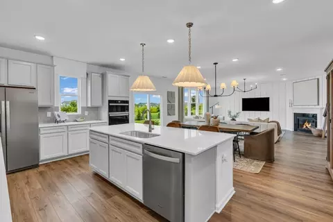 Kitchen - Pentecost Road, Indianapolis, IN 46239 photo 4 of 7