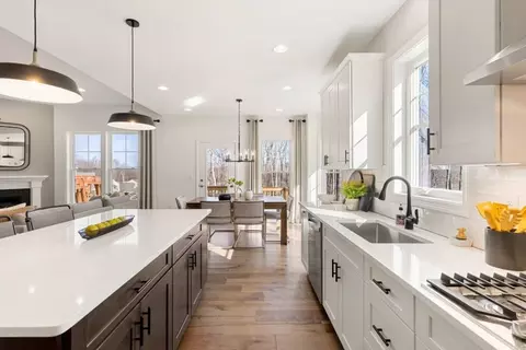 Kitchen - 7 Sandtrap Cir, Walpole, MA 02081 photo 1 of 6