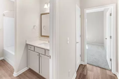 Entry Way - 39 Blues Dr, Pooler, GA 31322 photo 2 of 4