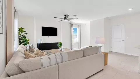 Living - 18127 Mellon St, Parrish, FL 34219 photo 2 of 2
