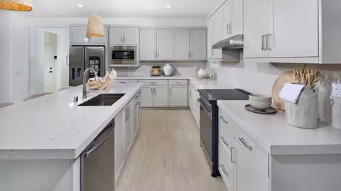 Kitchen - 5548 Dora Way, Oceanside, CA 92057 photo 3 of 5