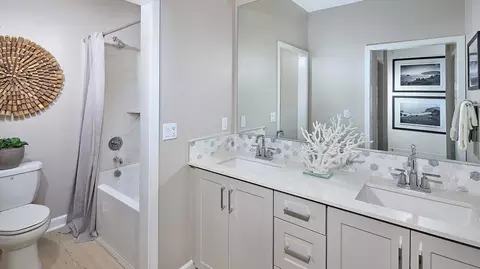 Bath - 5548 Dora Way, Oceanside, CA 92057 photo 3 of 7