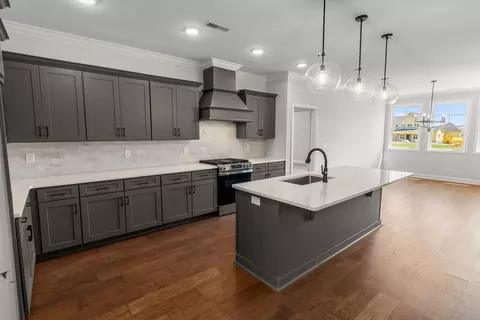 Kitchen - 18 Main St, Madison, AL 35758 photo 2 of 3