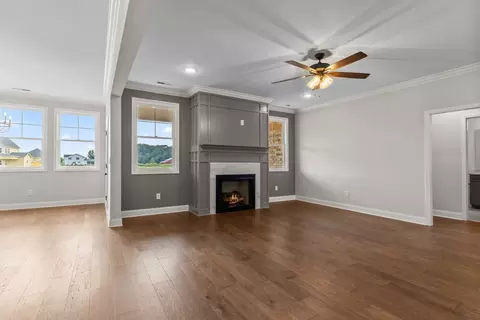 Living - 18 Main St, Madison, AL 35758 photo 3 of 5