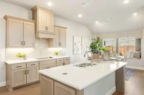 Kitchen - 1205 Terrain Rd, Midlothian, TX 76065 photo 4 of 4