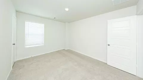 Bedroom - 2332 Nooksack Dr, Conroe, TX 77384 photo 2 of 6