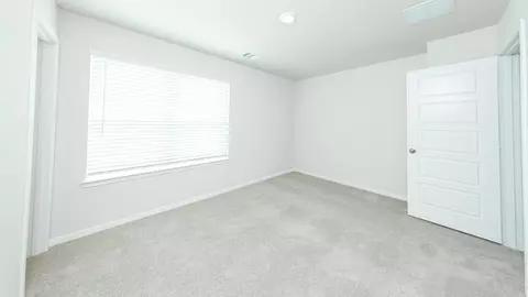 Bedroom - 2332 Nooksack Dr, Conroe, TX 77384 photo 4 of 6