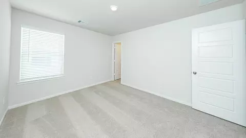 Bedroom - 2332 Nooksack Dr, Conroe, TX 77384 photo 3 of 6