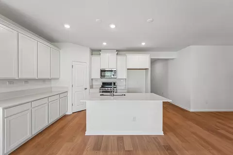 Kitchen - 41 Algiers Ct, Saint Augustine, FL 32095 photo 1 of 7