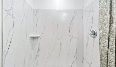 Bath - 5983 E Jayden Ln, Tucson, AZ 85756 photo 2 of 11