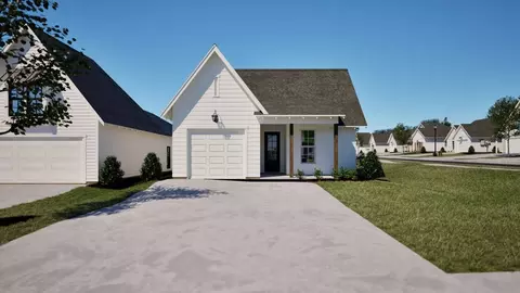 1289 Woodland Cir, Opelika, AL 36801