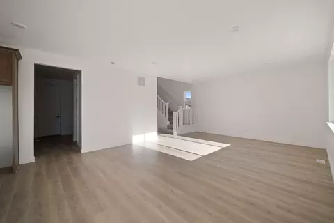 Living - 5331 N Horseshoe Way, Eagle Mountain, UT 84005 photo 1 of 5
